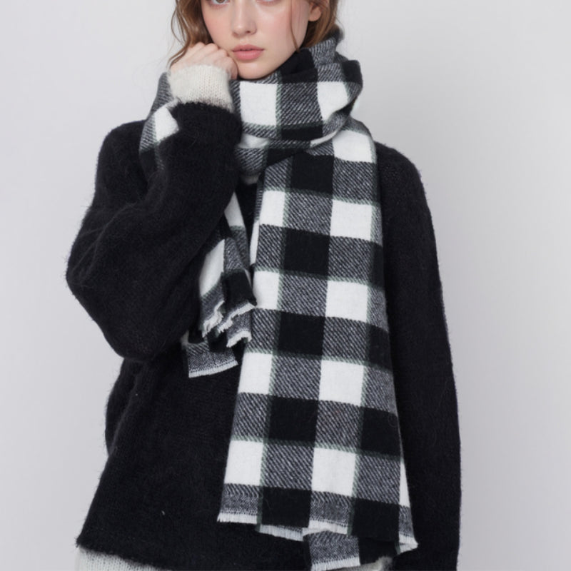 2+ Vintage Plaid Tassel Knit Scarves