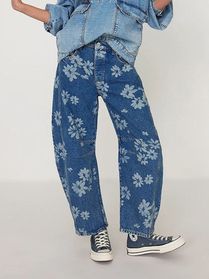Love Star Print Loose Midi Waist Jeans