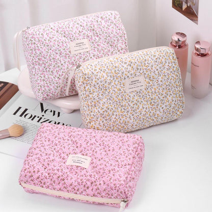 Cute Flower Print Portable Makeup Bag