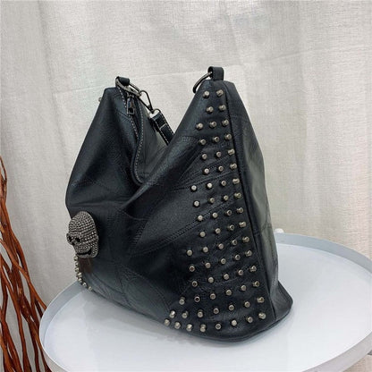 Solid Skull Rivet Shoulder Bag