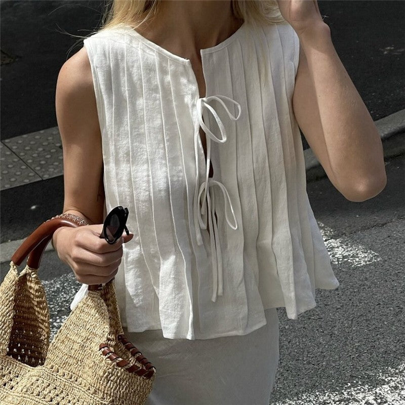 Sleeveless Top With Loose Fit And Tie Detail