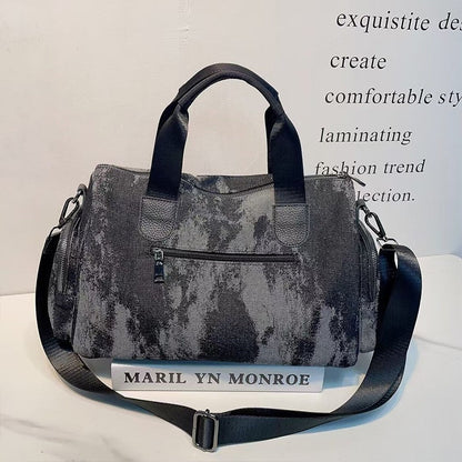 Large Fashion Tote Bag With Pendant