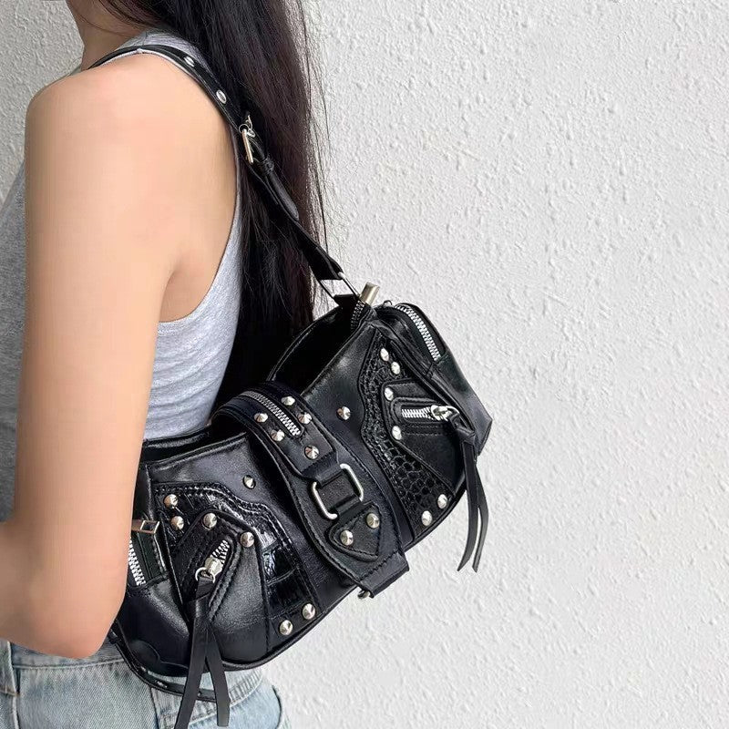 Versatile Shoulder Handbag