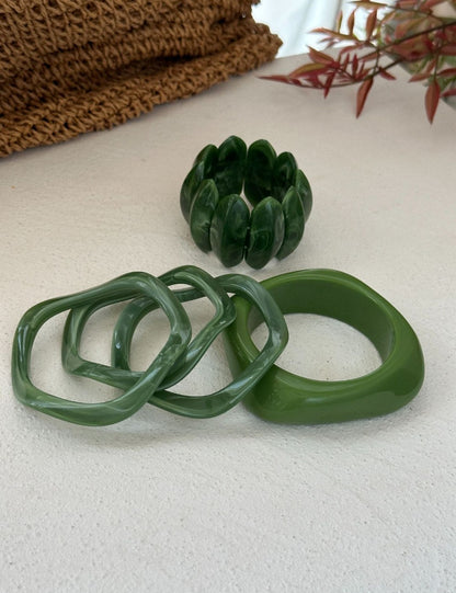 Simple Geometric Gradient Bangle Bracelet