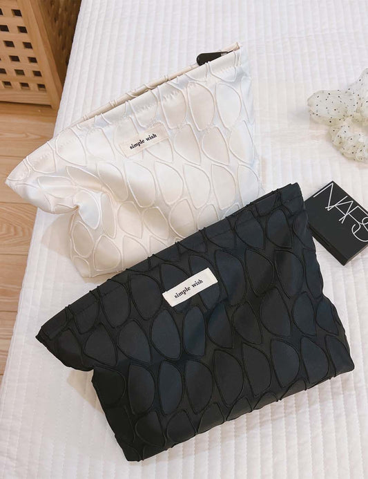 Trendy Irregular Geometric Jacquard Makeup Bag