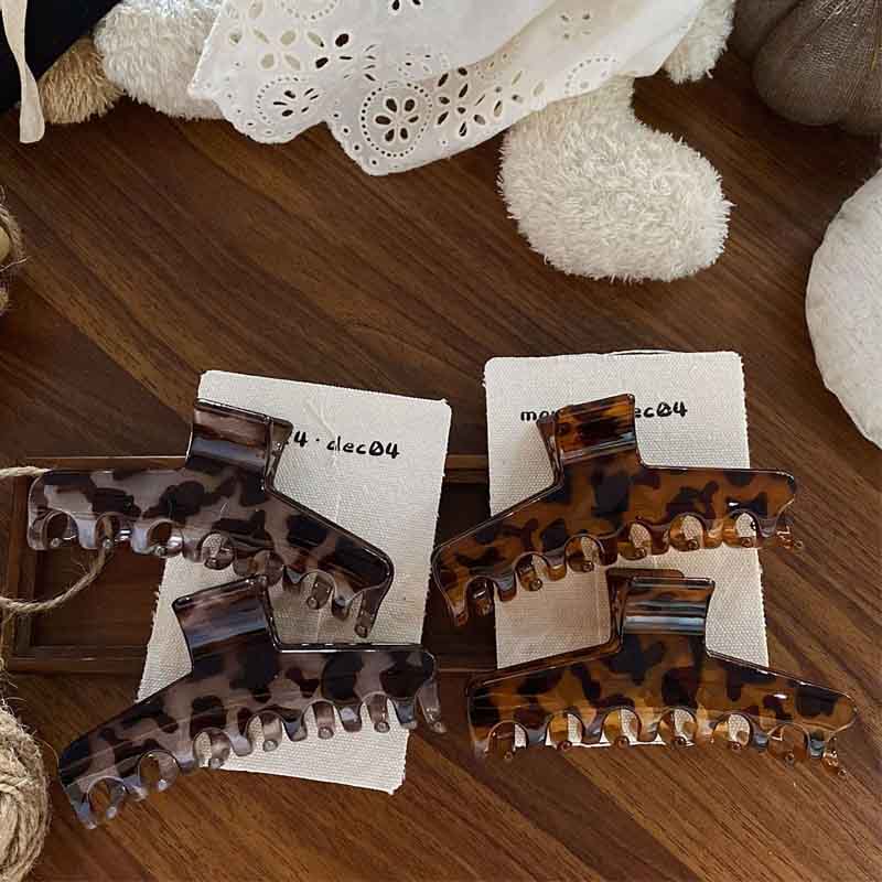 Millett Leopard Print Hair Claw Clip