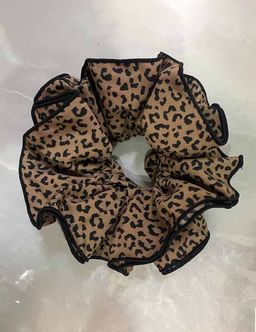 Vintage Four-Layer Leopard Print Scrunchies