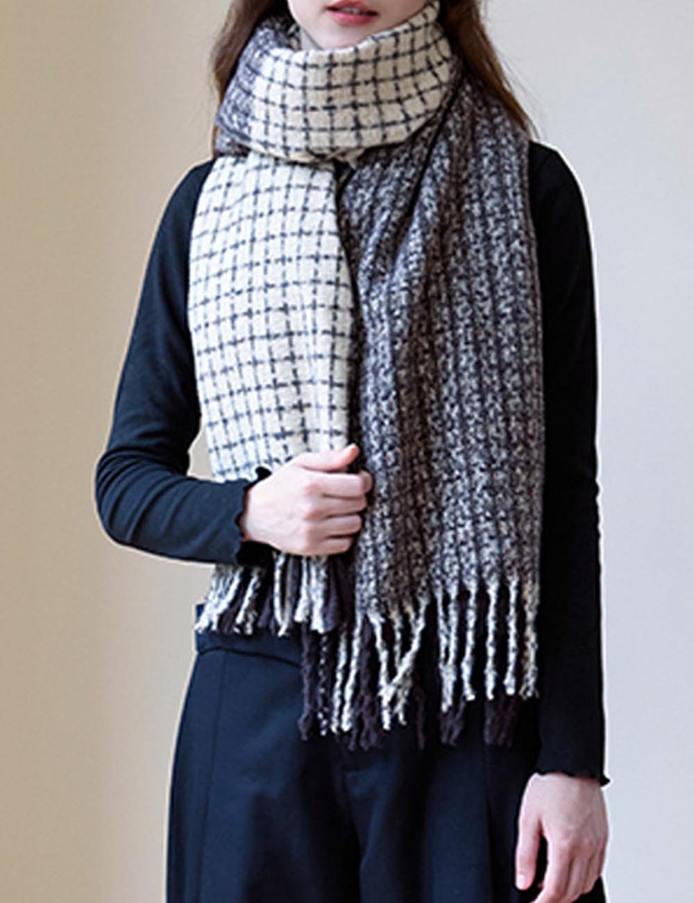Soft Wool Blend Checkered Fringe Scarf