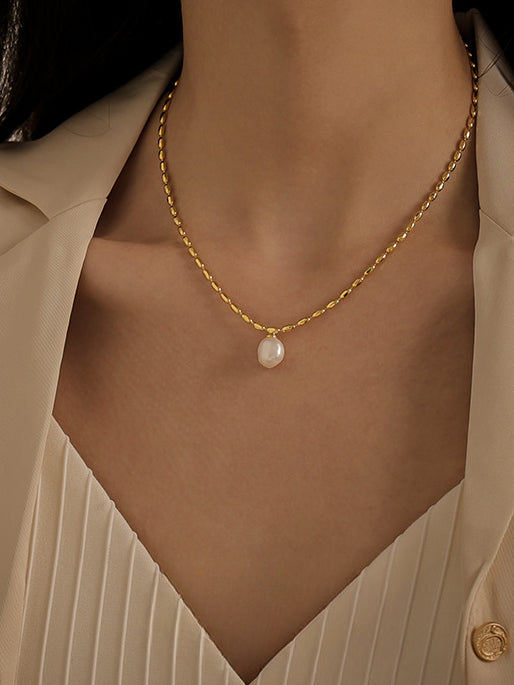 Vintage Pearl Beaded Necklace