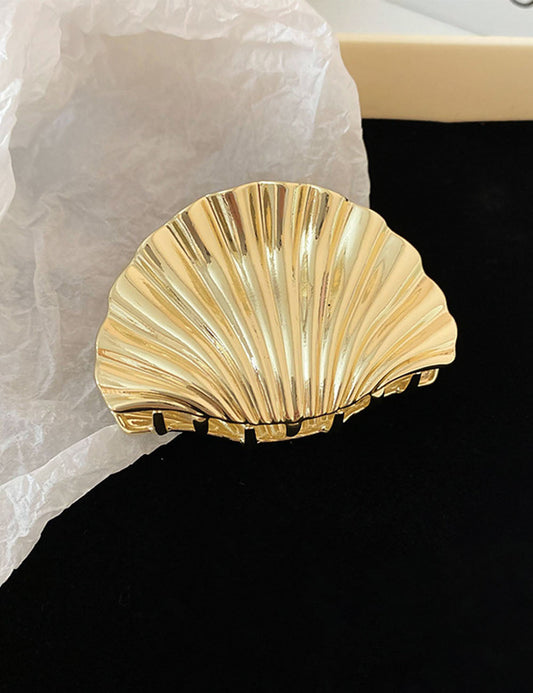 Vintage Gold Seashell Hair Claw Clip