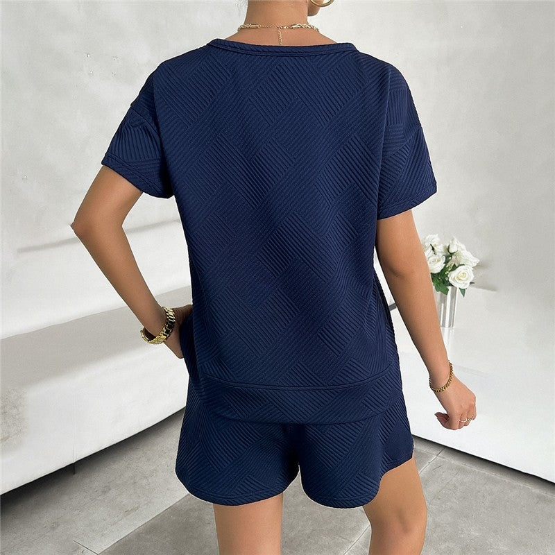Casual Two-Piece Set- Solid Color Round Neck Top And Shorts