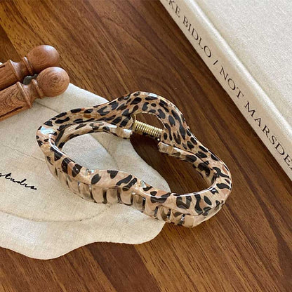 Trendy Leopard Print Geometric Hair Claw