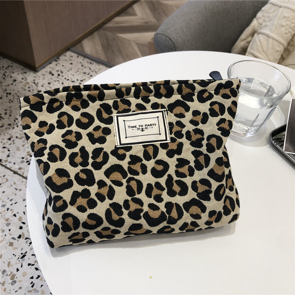 Leopard Print Large Capacity Makeup Bag