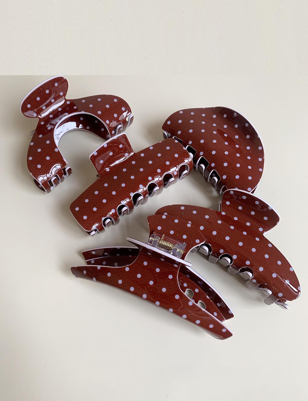 Minimalist Polka Dots Acrylic Hair Claw