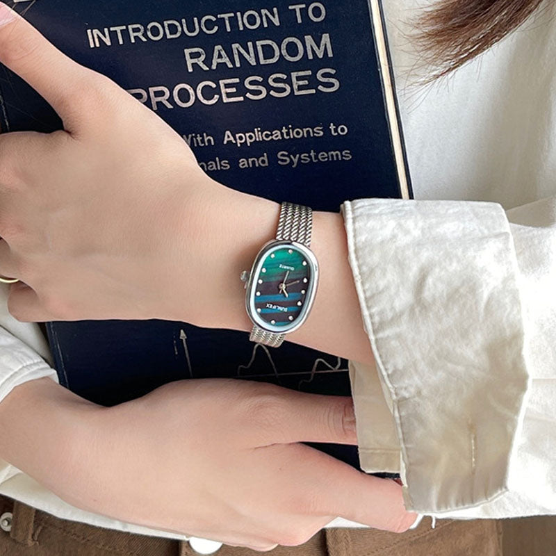 Retro Oval Dial Gold Stainless Steel Watch