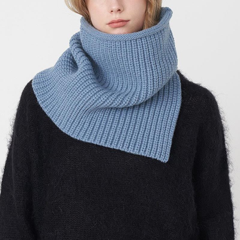 Ribbed Solid Color Knit Neck Split Scarf