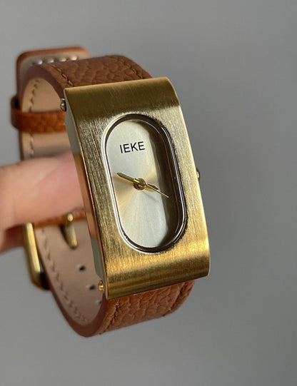 Vintage Leather Strap Gold Tone Quartz Watch