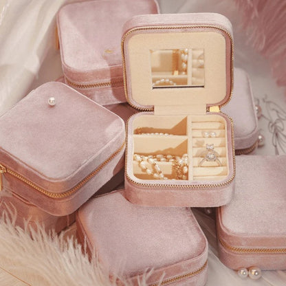 Plushed Simple Solid Color Zipper Jewelry Case