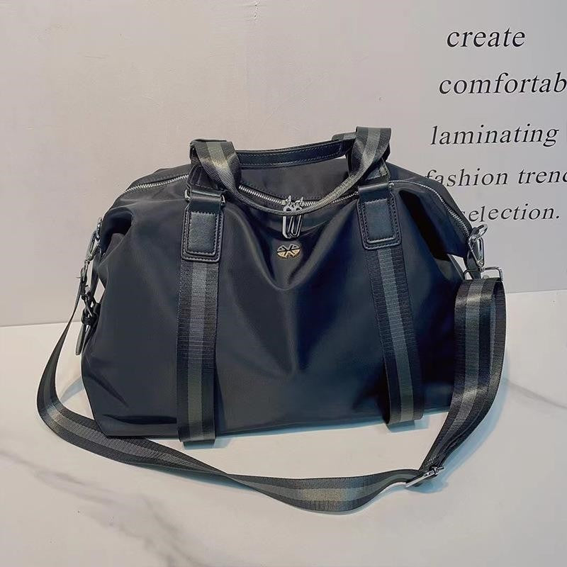 Large Capacity Hand Carry Travel Bag
