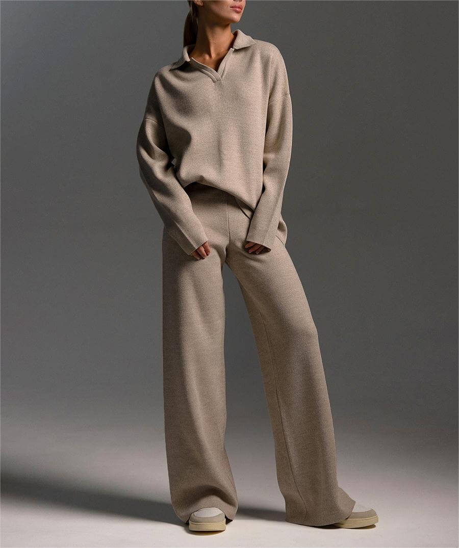 2+Solid Color Label V-Neck Knit Sets