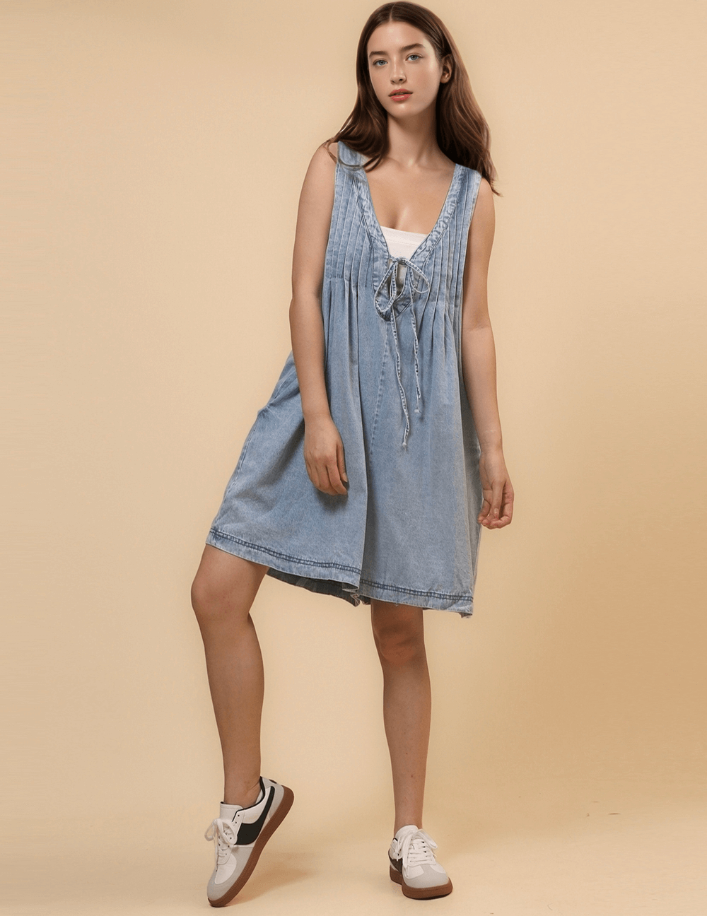 Sleeveless String Tie Loose Denim Short Jumpsuit
