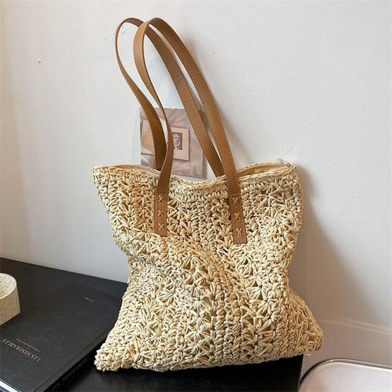Large  Straw Vintage Beach  One Shoulder Shopping  Bag