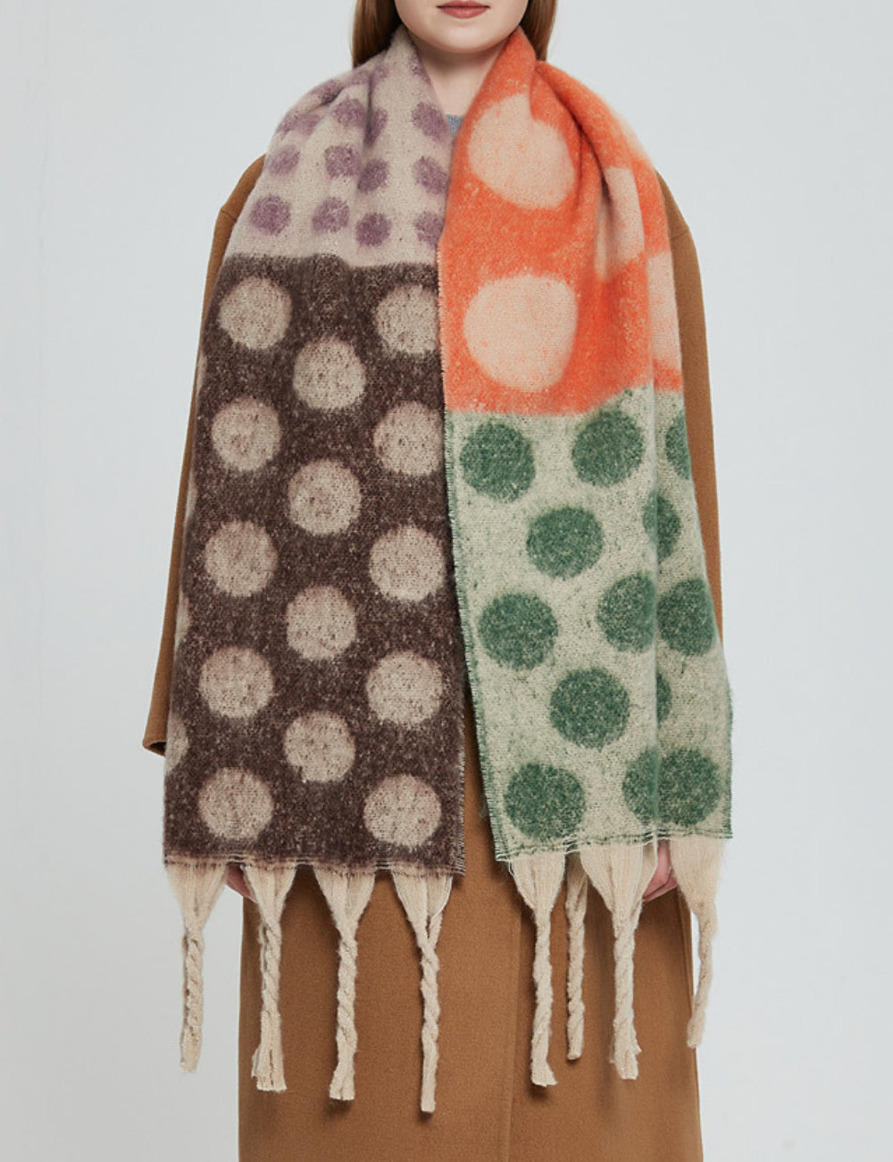 Contrast Color Point Tassel