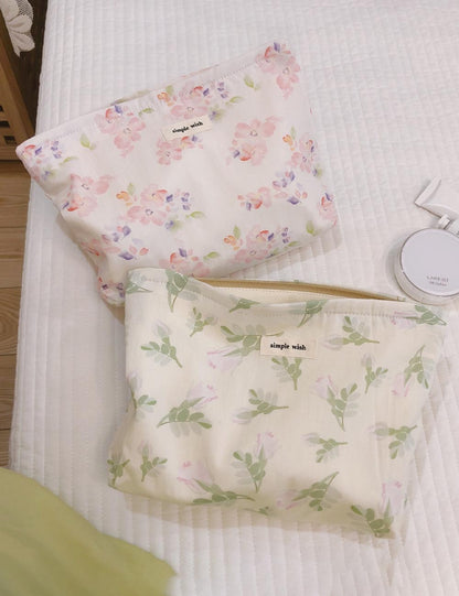 Flower Print Large Capacity Cosmetic Bag