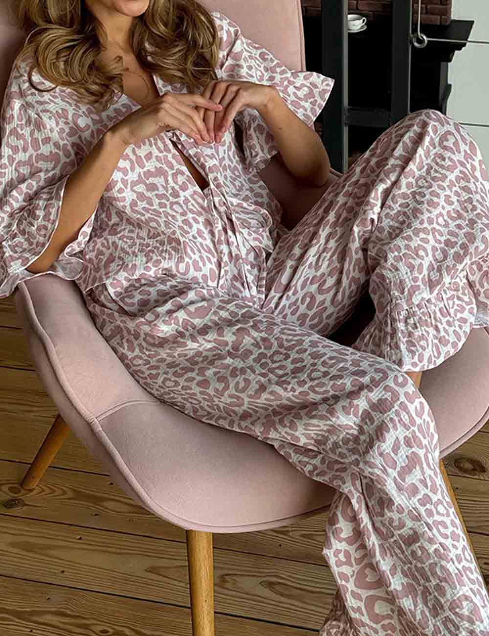 Elegant Print Ruffled Short Sleeve Pajamas Set