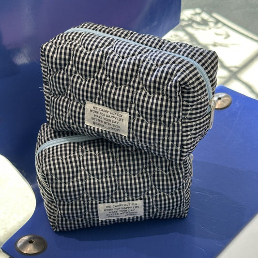 Cute Heart Plaid Travel Cosmetic Organizer