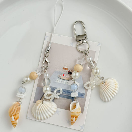 Elegant Pearl Seashell Beaded Keychain Phone Charm