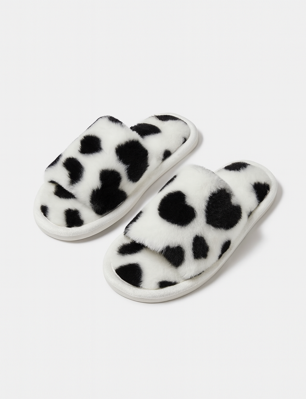 Fuzzy Heart Print Open Toe Home Slippers