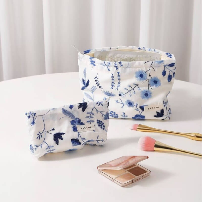 Minimalist Portable Floral Print Makeup Bag