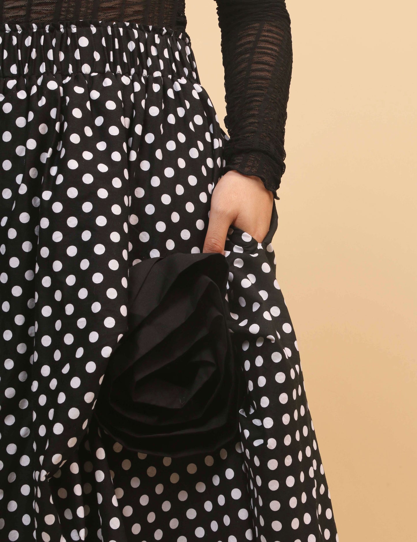 Irregular Hem Flower Decoration Midi Skirt