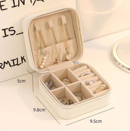 Minimalist Portable Travel Jewelry Case