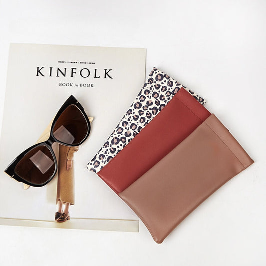 Squeeze Top Leather Travel Eyeglass