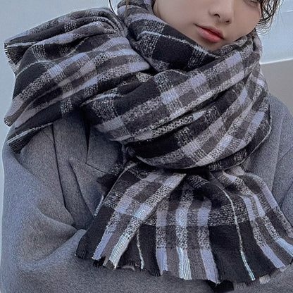 Classic Women's Plaid Scarf