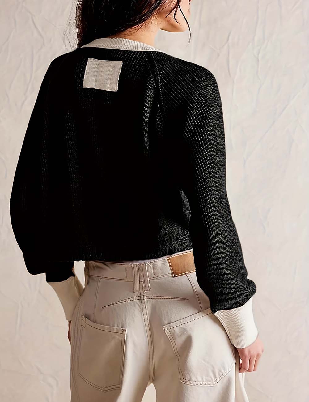 Contrast Color Button Knit Cardigan