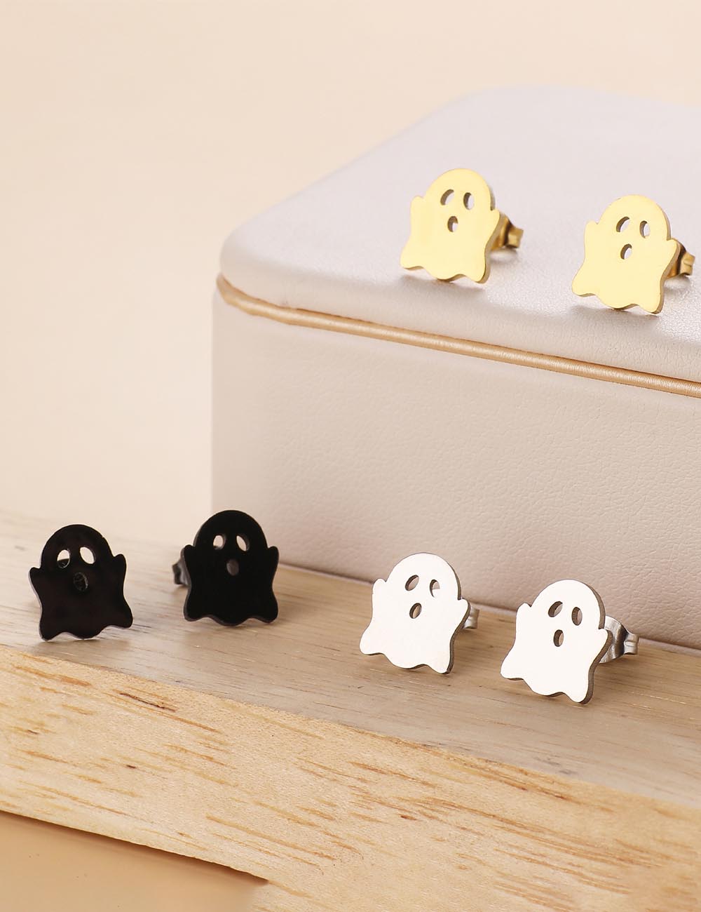 Funny Halloween Small Ghost Stud Earrings
