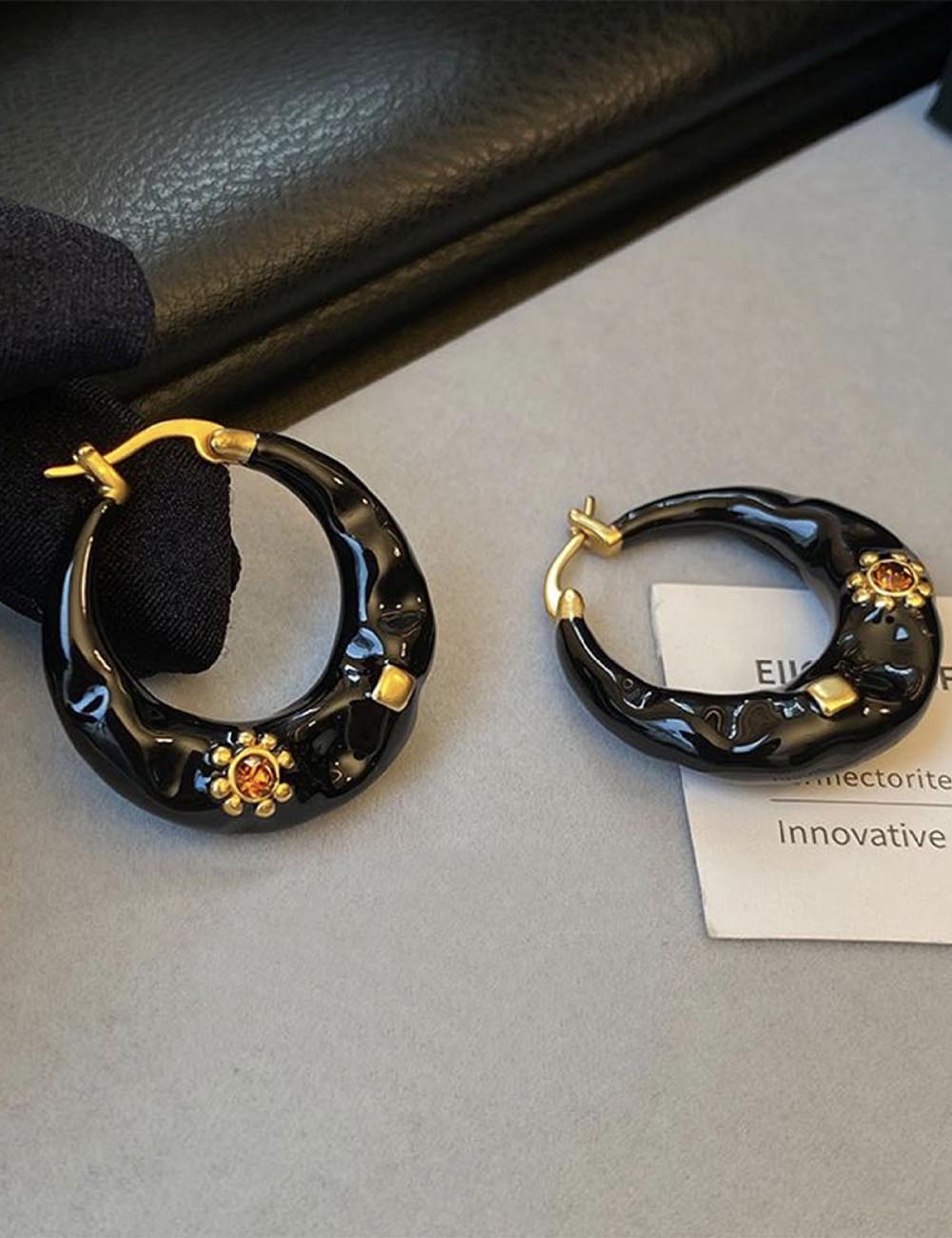 Trendy Enamel Drip Glaze Hoop Ear Buckle