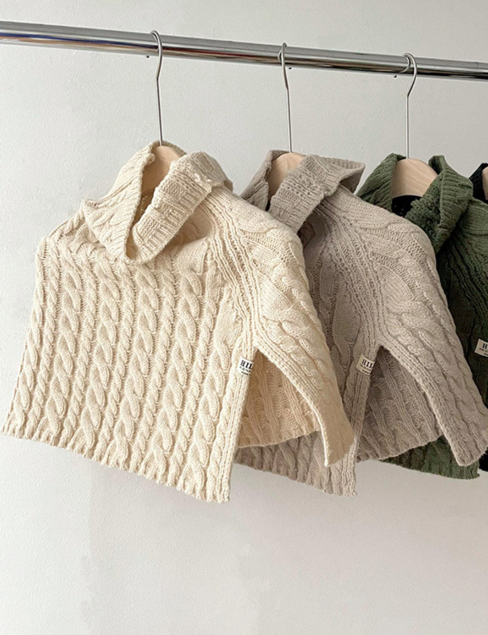 Twist Solid Color Split Pullover Knit Scarve