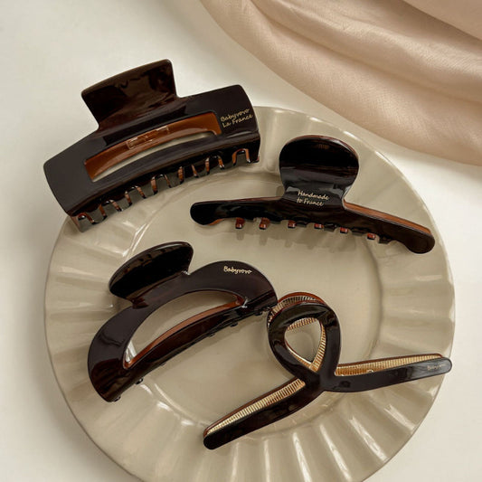 2+Brown Geometries Letter Print Hair Claws