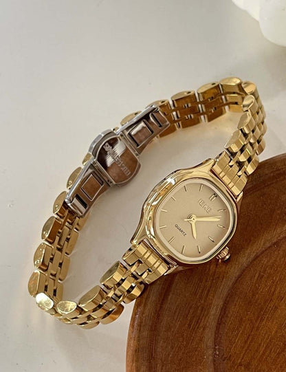 Vintage Square Dail Quartz Wrist Watch