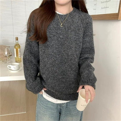 Round Neck Pullover Sweater