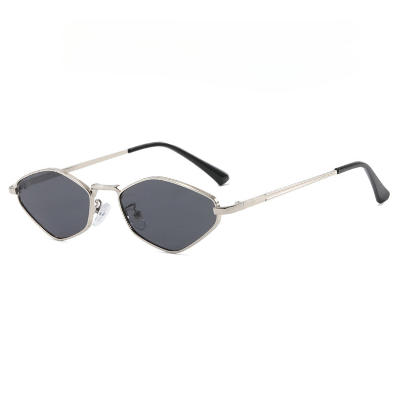 Simple Diamond Frame Metal Sunglasses
