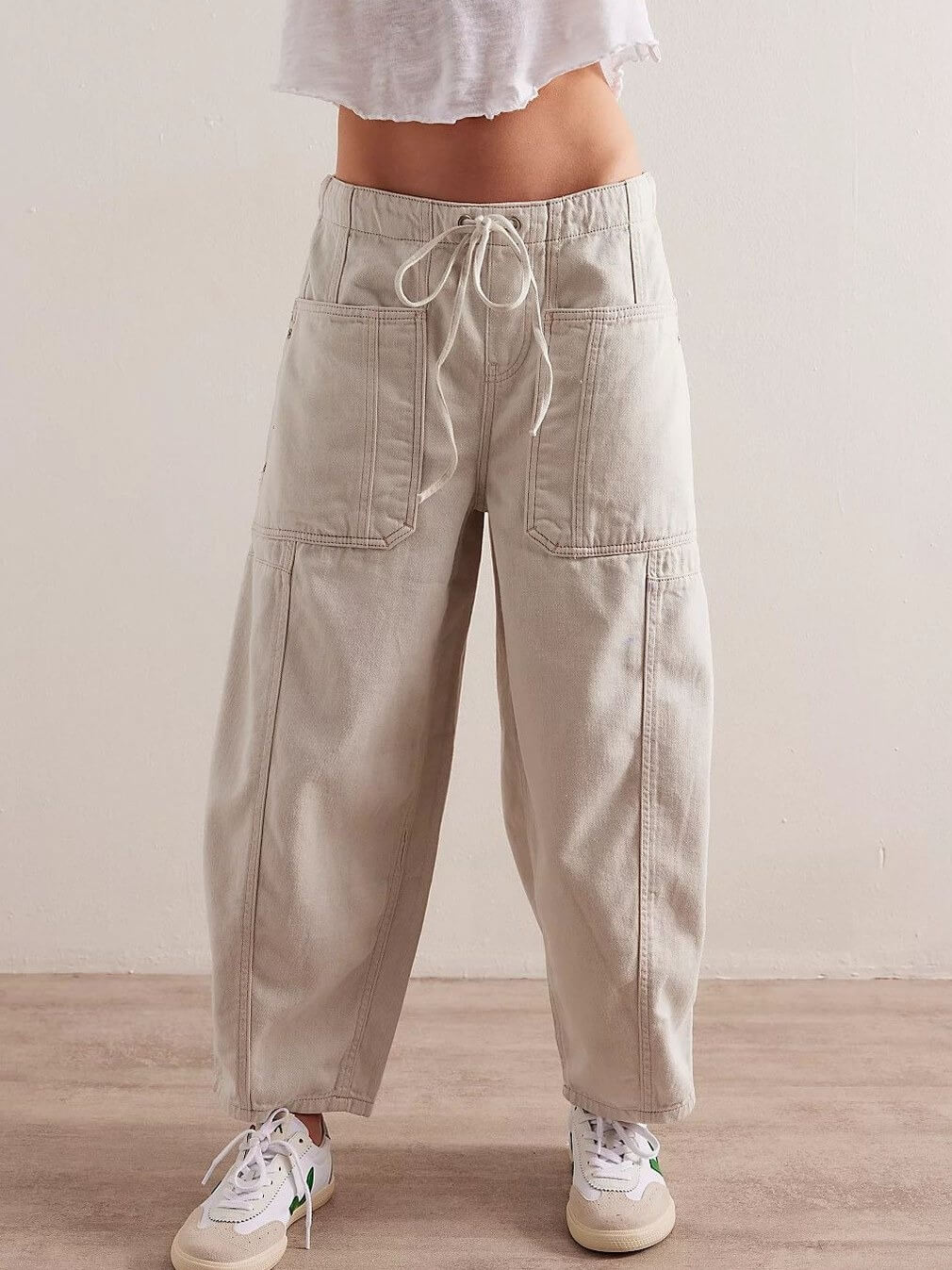 Loose Low Waist Barrel Washed Jeans