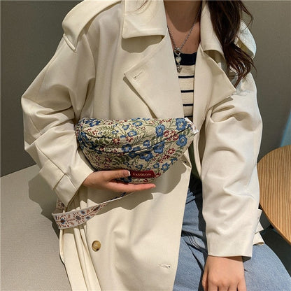 Fashion Jacquard Canvas Chest Bag With Pendant