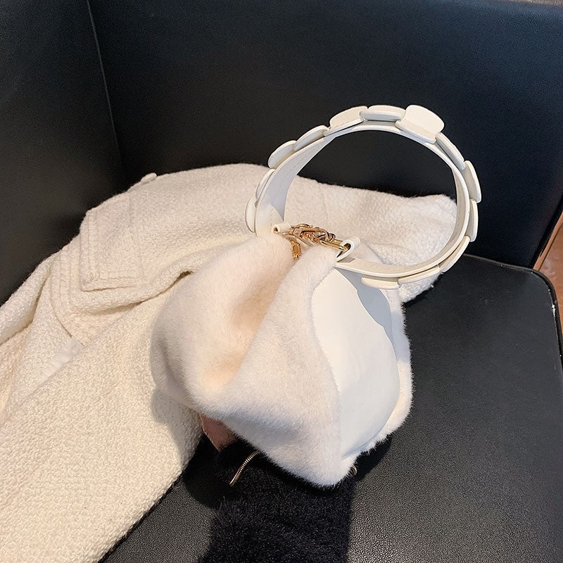 Fashion All-Match Design Plush Handbag