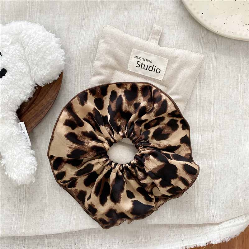 Trendy Double-Layer Leopard Print Scrunchies