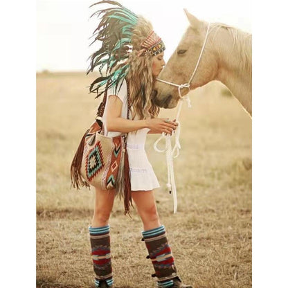 Ethnic Pattern Tassel Shoulder Bag